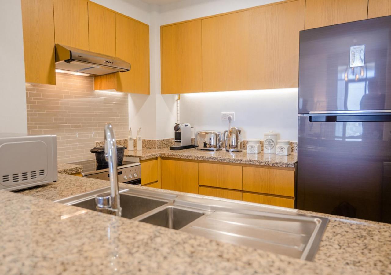 Nasma Luxury Stays - Bellevue Tower 1 دبي المظهر الخارجي الصورة